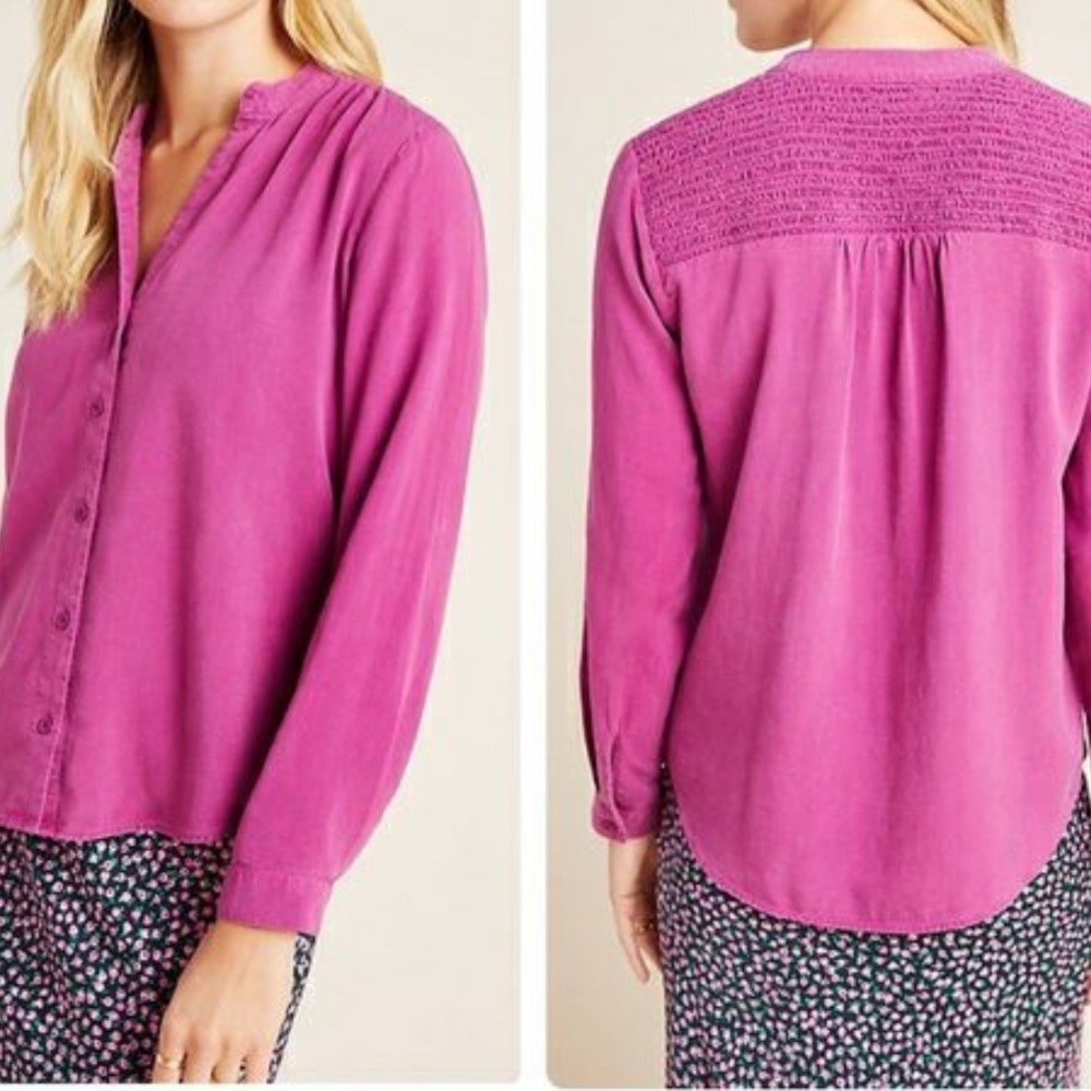 Anthropologie Cloth & Stone Magenta V Neck Button Up Shirt Size Medium‎ Petite